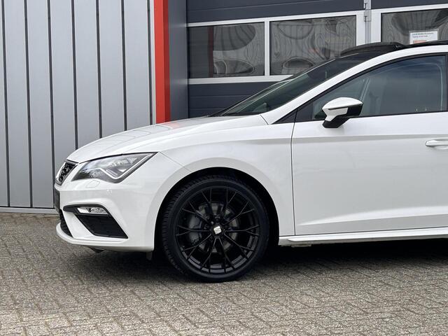 Seat LEON 1.4 EcoTSI FR | Pano | LED | Stoel verwarming | Navi |