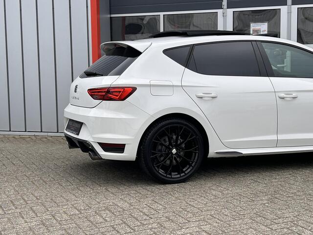 Seat LEON 1.4 EcoTSI FR | Pano | LED | Stoel verwarming | Navi |