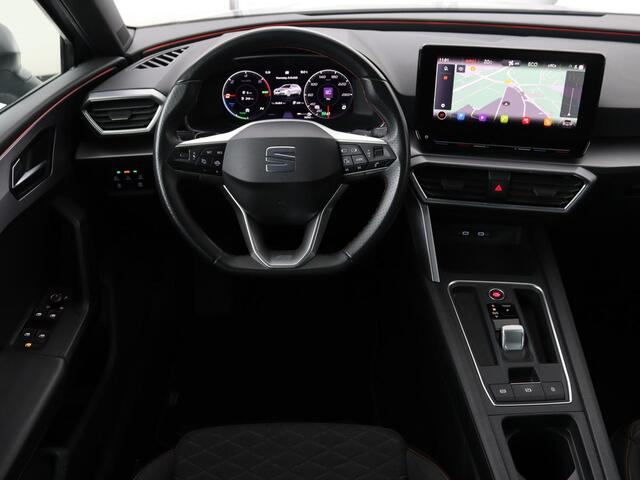 Seat LEON 1.4 TSI eHybrid PHEV FR | Carplay | Sfeerverlichting | Navigatie | Full LED | Sportstoelen | Parkeerhulp | Climate control | Cruise control