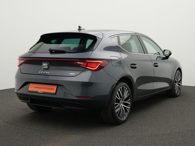 Seat LEON Xcellence 1.4 TSI eHybrid PHEV | LED | Achteruitrijcamera | Navigatie | Stoelverwarming | Parkeersensoren voor/achter | Park Assist