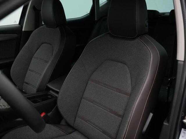 Seat LEON Xcellence 1.4 TSI eHybrid PHEV | LED | Achteruitrijcamera | Navigatie | Stoelverwarming | Parkeersensoren voor/achter | Park Assist