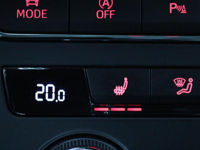 Seat LEON 1.4 TSI FR | Stoelverwarming | Carplay | Trekhaak | Full LED | SEAT Sound | Climate control | Navigatie | Cruise control | Parkeerhulp