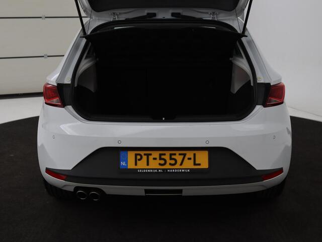 Seat LEON 1.4 TSI FR | Stoelverwarming | Carplay | Trekhaak | Full LED | SEAT Sound | Climate control | Navigatie | Cruise control | Parkeerhulp