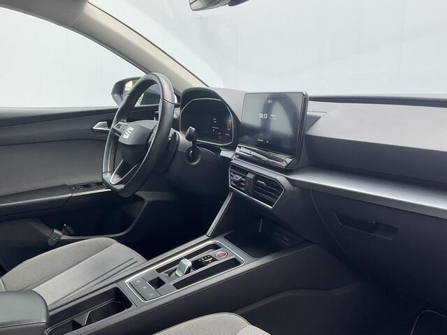 Seat LEON Sportstourer 1.5 eTSI Automaat Style Business Intense Trekhaak Carplay