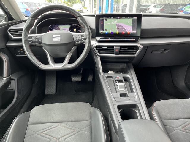 Seat LEON Sportstourer 1.4 TSI eHybrid PHEV FR / AUTOMAAT/ 204 PK/ ALCANTARA/ PARK. SENSOREN V+A/ STUUR+STOEL VERWARM./ NAVI/ BLUETOOTH/ MEMORY SEAT/ KEYLESS/ ACC/ DAB/ LED/ CLIMA/ DIGITAL DASH/ DRIVE SELECT/ ISOFIX/ 17'' LMV