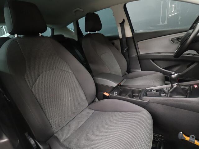 Seat LEON 1.0 TSI Style Ultimate Edition [TREKHAAK, APPLE CARPLAY, ANDROID, CAMERA, CRUISE, CLIMATE, NAVIGATIE, NIEUWSTAAT]