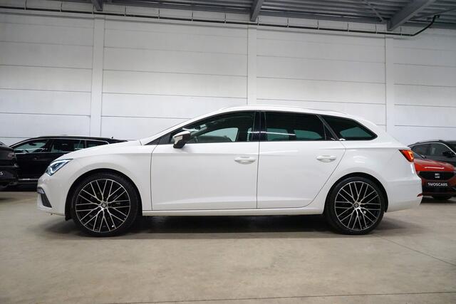 Seat LEON ST 1.4 TSI FR * Trekhaak - LED - 19" - Sound - Lane - App - DAB *