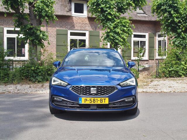 Seat LEON Sportstourer 1.4 TSI eHybrid PHEV FR | Panoramadak | Camera | Apple Carplay | Cruise Control | Sfeerverlichting |