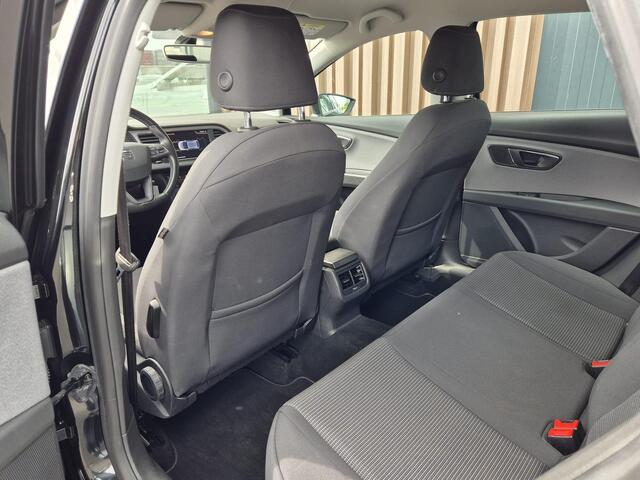 Seat LEON 1.6 TDI Style | Navi | Nwe DB riem | Clima | Cruise | PDC