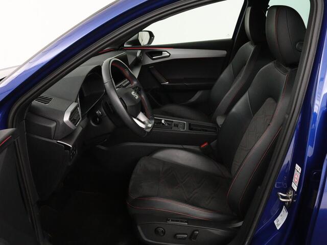 Seat LEON 1.4 eHybrid PHEV FR | Stoel & stuurverwarming | Camera | Adaptive cruise | Carplay | Keyless | Sfeerverlichting | Memory | Half leder | Navigatie | Full LED