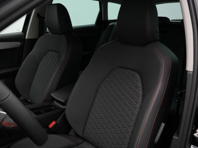 Seat LEON Sportstourer 1.5 eTSI 150 pk DSG FR Business Intense | Stuur-/stoelverwarming | Achteruitrijcamera | Navigatie | Adaptive Cruise