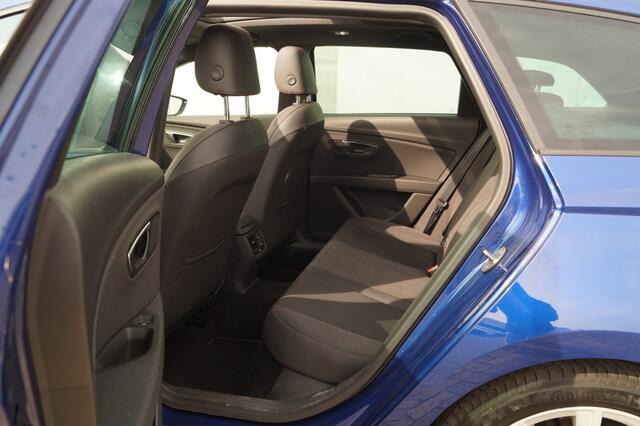 Seat LEON ST 1.4 EcoTSI 150pk DSG FR -PANO-LED-ECC-PDC-