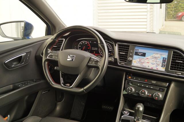 Seat LEON ST 1.4 EcoTSI 150pk DSG FR -PANO-LED-ECC-PDC-