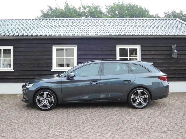 Seat LEON 1.5 eTSI FR DSG Launch Edition