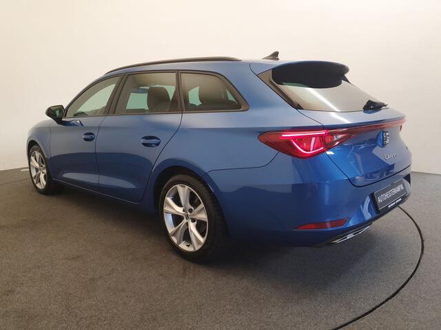 Seat LEON Sportstourer 1.0 eTSI 110pk DSG/AUT FR Business Intense Camera, ACC, Winterpakket