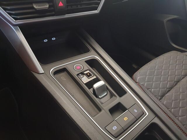 Seat LEON Sportstourer 1.0 eTSI 110pk DSG/AUT FR Business Intense Camera, ACC, Winterpakket