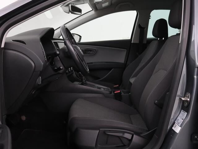 Seat LEON 1.0 TSI Style Intens | Automaat | Carplay | Navigatie | Keyless | Parkeerhulp | Climate control | Cruise control | Bluetooth