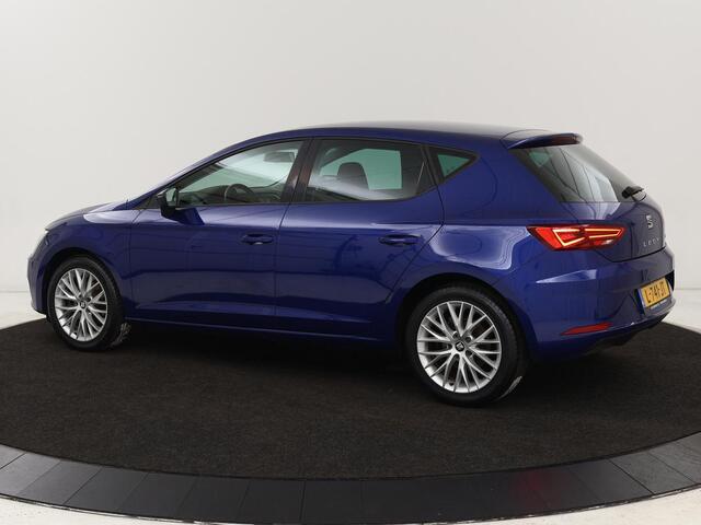 Seat LEON 1.4 TSI Style | Carplay | Full LED | Climate control | Navigatie | Parkeerhulp | Cruise control | Bluetooth