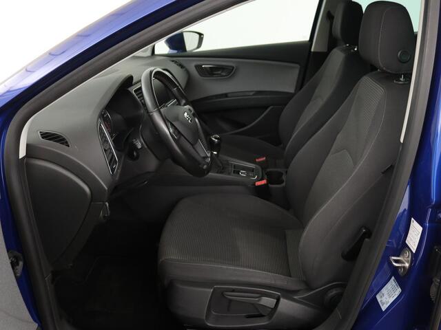 Seat LEON 1.4 TSI Style | Carplay | Full LED | Climate control | Navigatie | Parkeerhulp | Cruise control | Bluetooth
