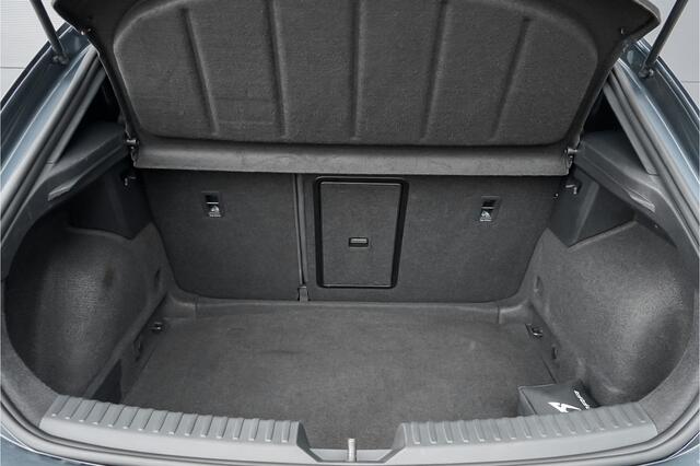 Seat LEON CUPRA 2.0 TSI 301PK Pano Leder Beats CarPlay Camera