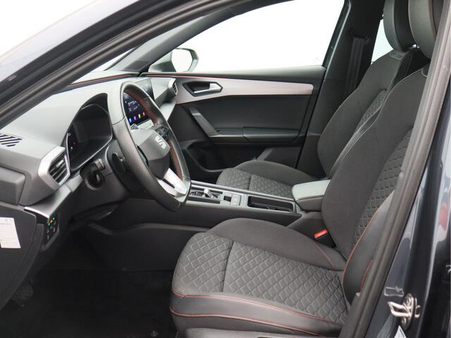 Seat LEON Sportstourer 1.5 eTSI FR Launch Edition/ automaat/ zeer mooi!