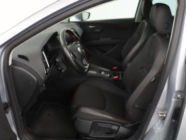 Seat LEON 1.5 TSI FR Business Intens | Stoelverwarming | Trekhaak | Adaptive cruise | Carplay | Virtual Cockpit | Full LED | Sfeerverlichting | Navigatie
