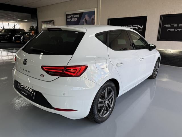Seat LEON 1.8 TSI FR 180PK DSG PANO LED CAMERA