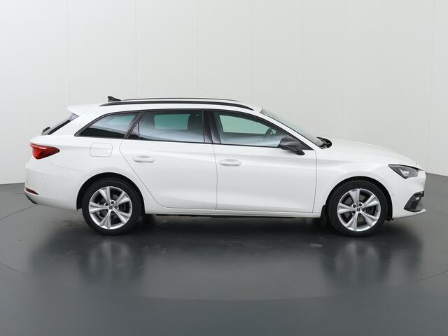 Seat LEON Sportstourer 1.4 TSI eHybrid PHEV FR | Navigatiesysteem | Keyless Go | Parkeercamera | Climate Control |