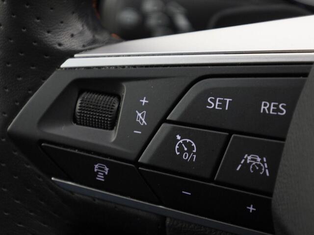 Seat LEON Sportstourer 1.4 TSIeHybrid 150kW/204PK PHEV FR DSG · Panoramadak · Parkeersensoren + Camera · Keyless · Garantie tot november 2026 of 100000km.