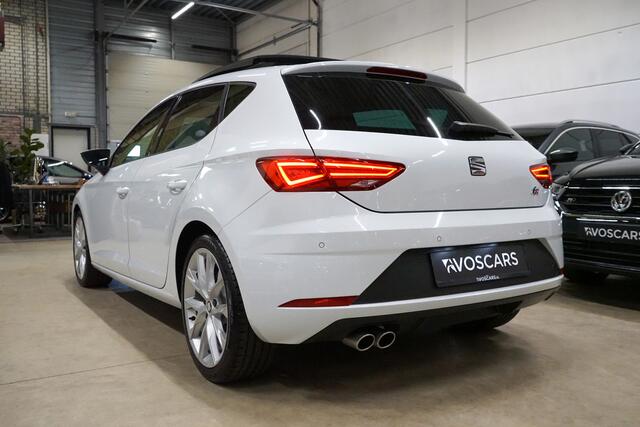 Seat LEON 1.5 TSI FR DSG * Trekhaak - Pano - Virtual - Beats - ACC - Lane - 18" - Alcantara - App *
