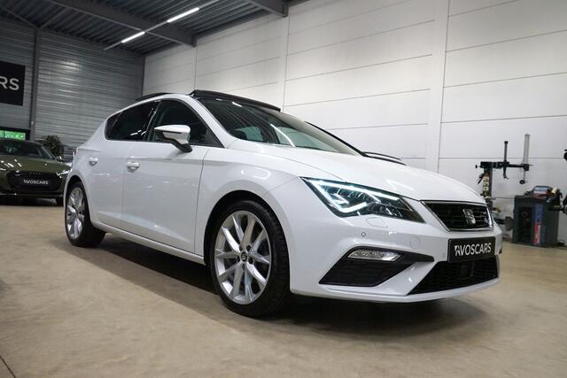 Seat LEON 1.5 TSI FR DSG * Trekhaak - Pano - Virtual - Beats - ACC - Lane - 18" - Alcantara - App *