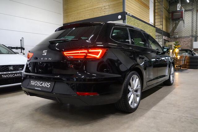 Seat LEON ST 1.4 TSI FR * Trekhaak - Pano - Alcantara - ACC - Lane - Sound - LED *