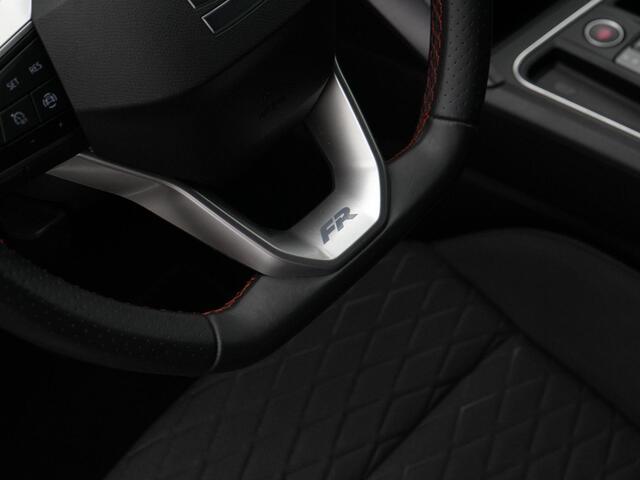 Seat LEON 1.4 TSI 204 pk DSG eHybrid PHEV FR | Stuur-/stoelverwarming | Achteruitrijcamera | Navigatie | Keyless | Cruise Control