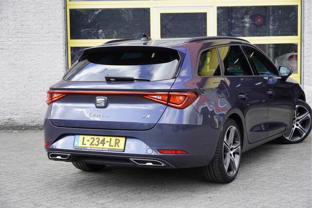 Seat LEON Sportstourer 1.5 eTSI 150PK! Automaat FR Business Intense BJ2021 Lmv 18" | Led | Pdc | Navi | Dynamische knipperlichten | Keyless entry | Elek. trekhaak | App-Connect | Virtual cockpit | Beats Audio | Climate control | Cruise control | Sportstoelen | Zwar