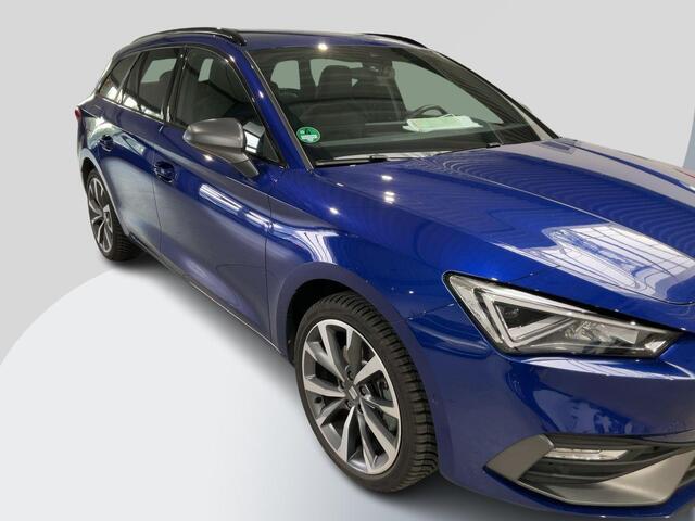 Seat LEON Sportstourer 1.4 TSI eHybrid PHEV FR | Stoelverwarming | Cruise control adaptief | 18 inch | Camera