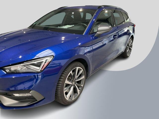 Seat LEON Sportstourer 1.4 TSI eHybrid PHEV FR | Stoelverwarming | Cruise control adaptief | 18 inch | Camera