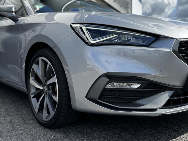 Seat LEON Sportstourer 1.5 eTSI 150PK FR Business Intense Automaat | Navi | Camera | ACC | Beats | PDC | ¤22.900,- incl. BTW