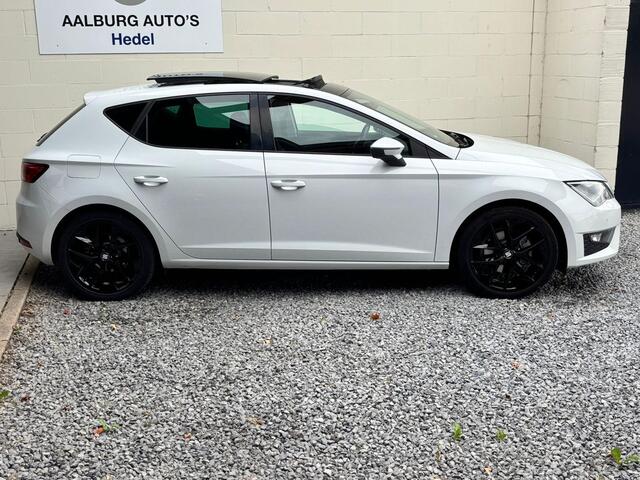 Seat LEON 1.4 TSI 150PK ACT FR Panorama Full Link Camera