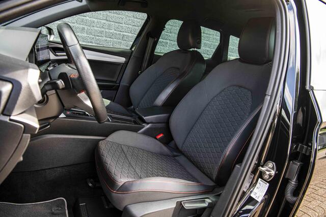 Seat LEON Sportstourer 1.0 TSi 110 pk FR Business Intense | 18 " | Camera | Full Link