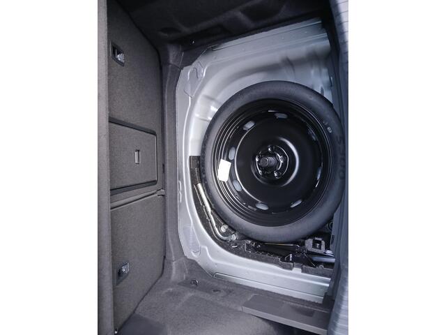 Seat LEON 1.5 TSI FR Business Intense + 18 INCH