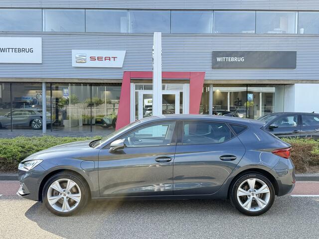 Seat LEON 1.4 TSI eHybrid PHEV 204pk DSG FR / LED / Full Link / Navigatie / ParkAssist / 17" LMV