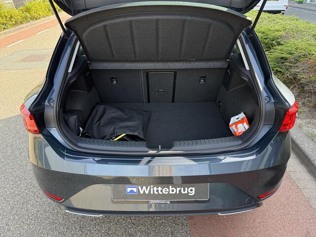 Seat LEON 1.4 TSI eHybrid PHEV 204pk DSG FR / LED / Full Link / Navigatie / ParkAssist / 17" LMV