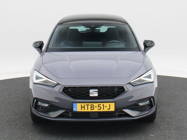 Seat LEON FR Business 1.5 TSI eHybrid PHEV 204pk | Panoramadak | Adaptive cruise control | Stoelverwarming | Black pack