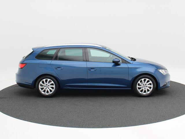 Seat LEON ST 1.0 EcoTSi Style Connect 115 Pk | Cruise Control | Sensoren | Bluetooth | Privacy Glass | Climate Control | 16 Inch