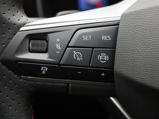 Seat LEON Sportstourer 1.5eTSI/150PK FR DSG · Navigatie · Keyless · Camera + Parkeersensoren · Garantie tot maart 2029 of 100000km