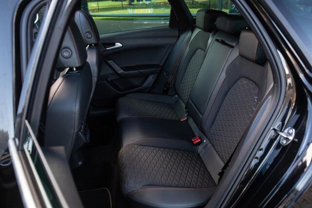 Seat LEON Sportstourer 1.5 eTSI FR Launch Edition , Panoramadak, Adap. cruise,