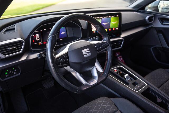 Seat LEON Sportstourer 1.5 eTSI FR Launch Edition , Panoramadak, Adap. cruise,