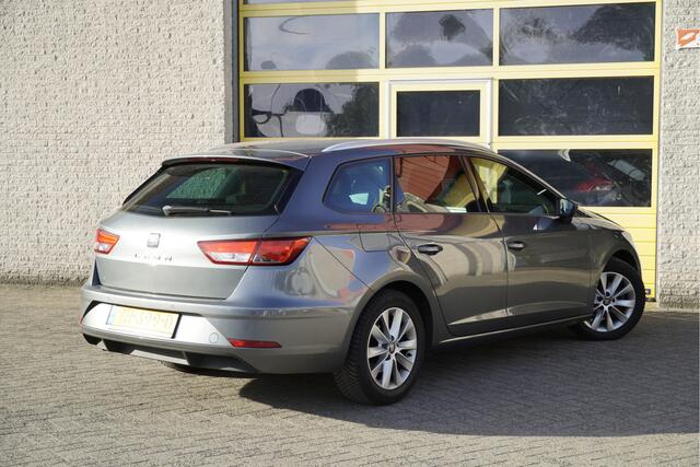 Seat LEON ST 1.0 EcoTSI Style Business Intense BJ2018 Led | LMV | Navi | App-Connect | Keyless entry | PDC | Climate control | Cruise control