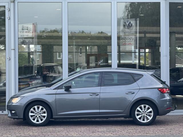 Seat LEON 1.0 EcoTSI Style Business Intense | Trekhaak | Apple CarPlay | Keyless | Climate