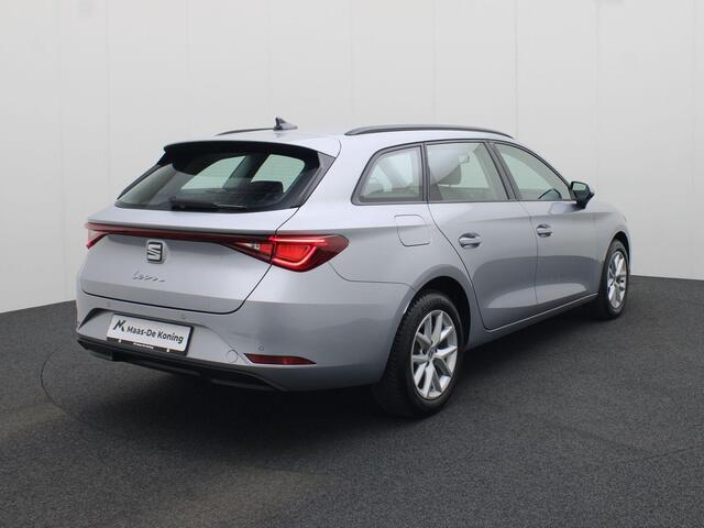 Seat LEON Sportstourer 1.5e TSI 150PK Style DSG · Navigatie · Parkeersensoren · Lane assist